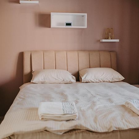 Prenociste Park Bed and Breakfast Modrica Εξωτερικό φωτογραφία