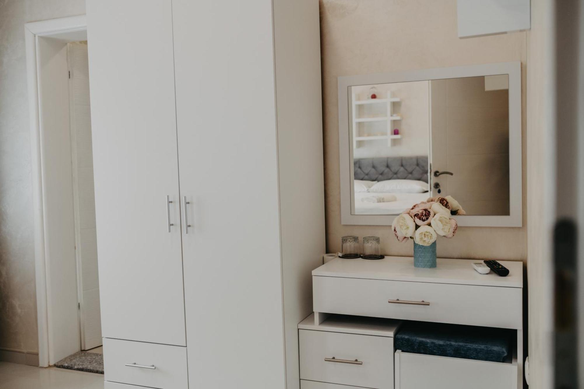 Prenociste Park Bed and Breakfast Modrica Εξωτερικό φωτογραφία