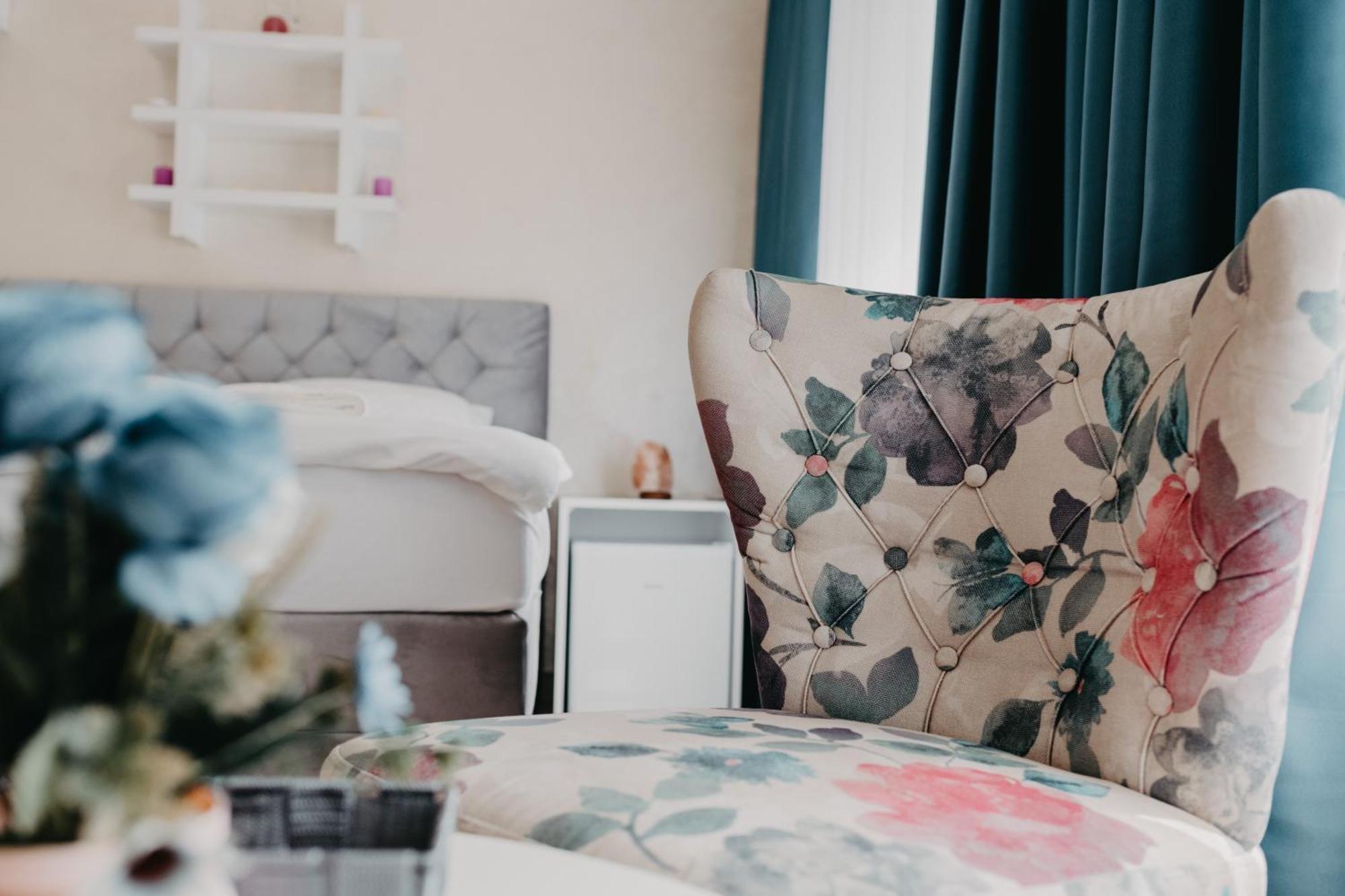 Prenociste Park Bed and Breakfast Modrica Εξωτερικό φωτογραφία