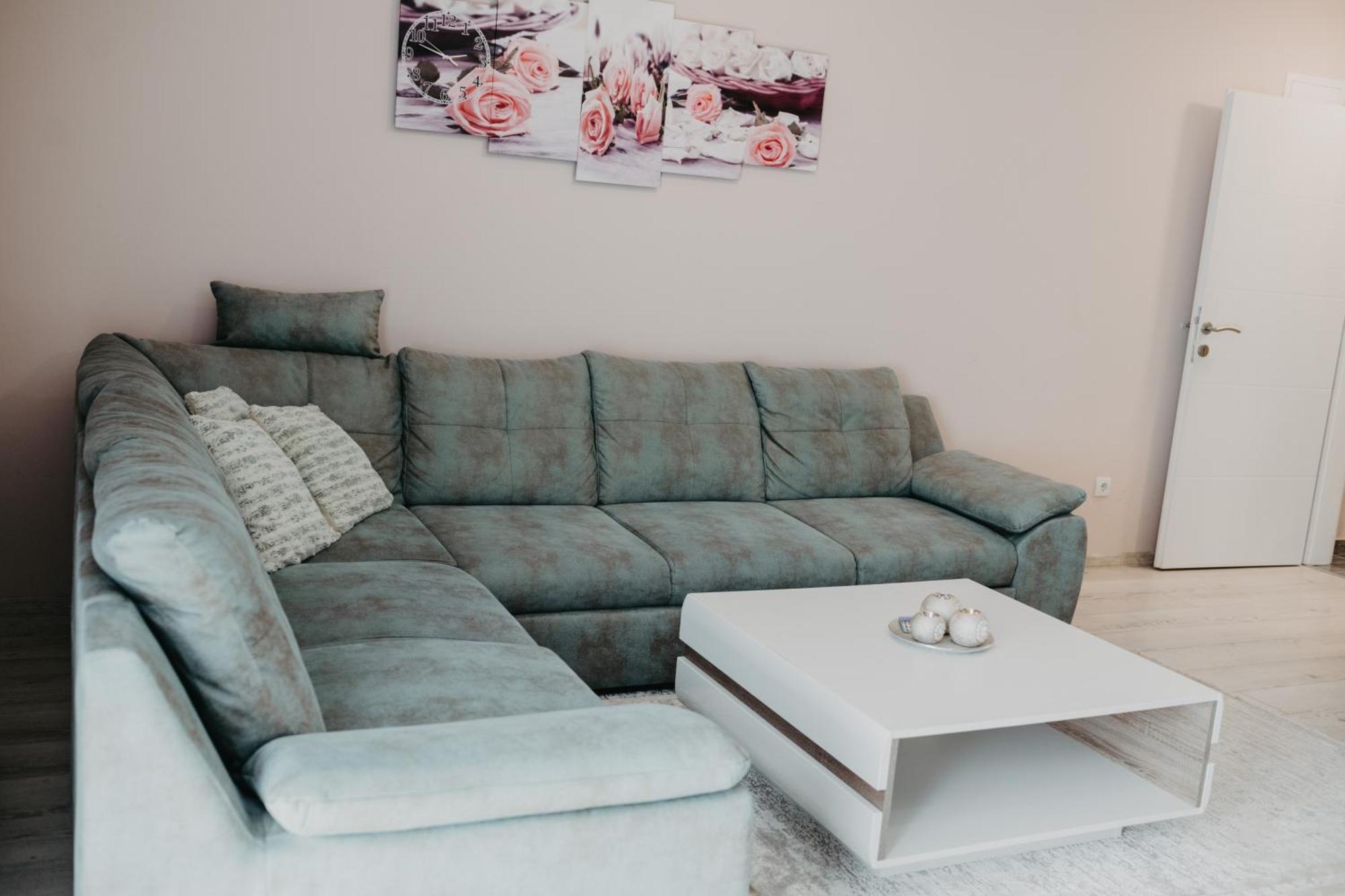 Prenociste Park Bed and Breakfast Modrica Εξωτερικό φωτογραφία