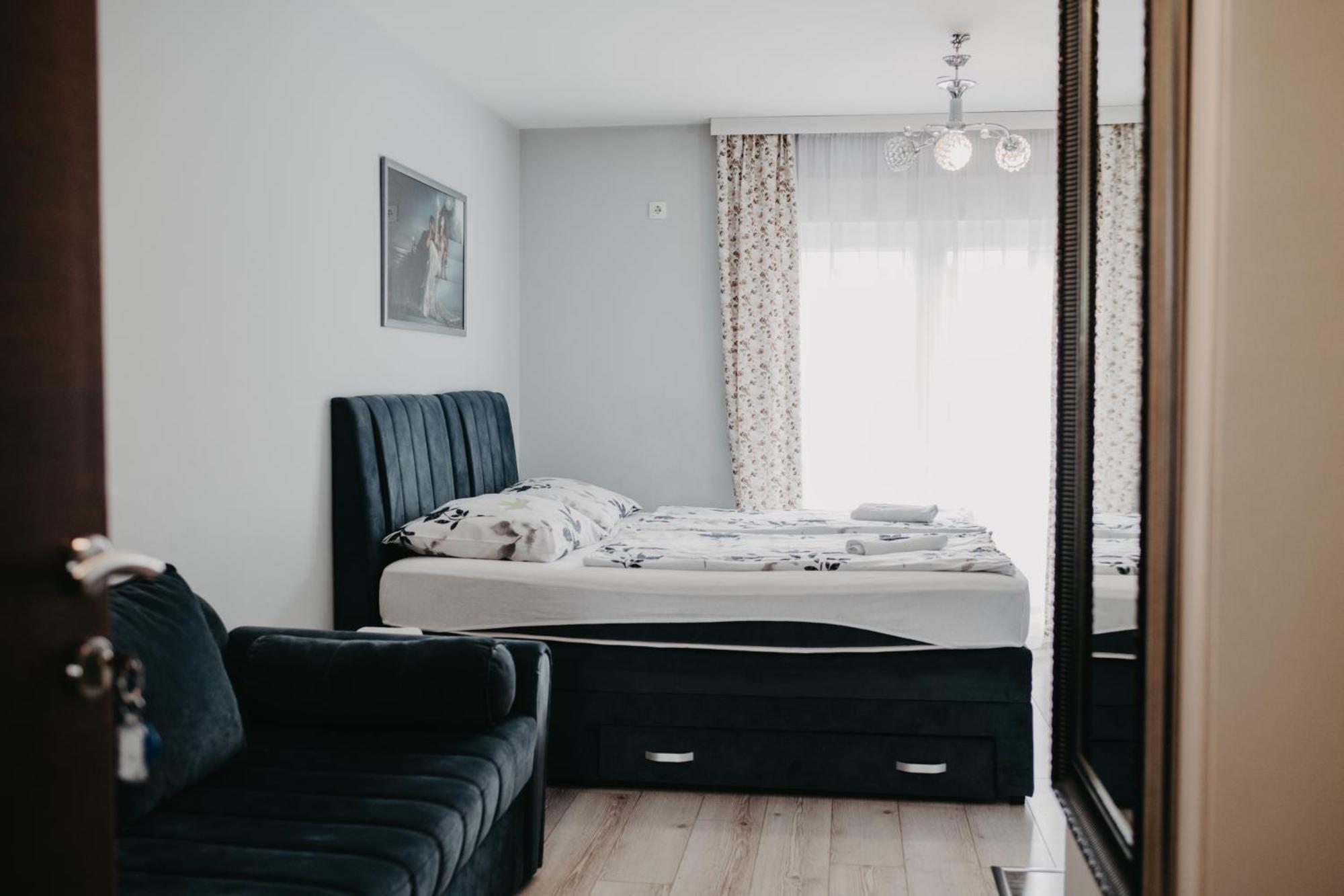 Prenociste Park Bed and Breakfast Modrica Εξωτερικό φωτογραφία